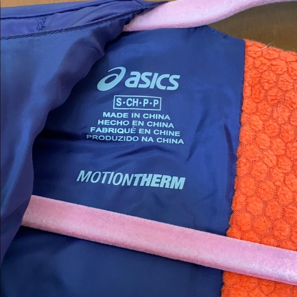 NWOT ASICS Motiontherm knee length coat - Picture 3 of 3